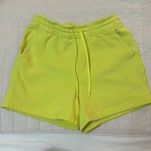 Lululemon Scuba Shorts Size 6